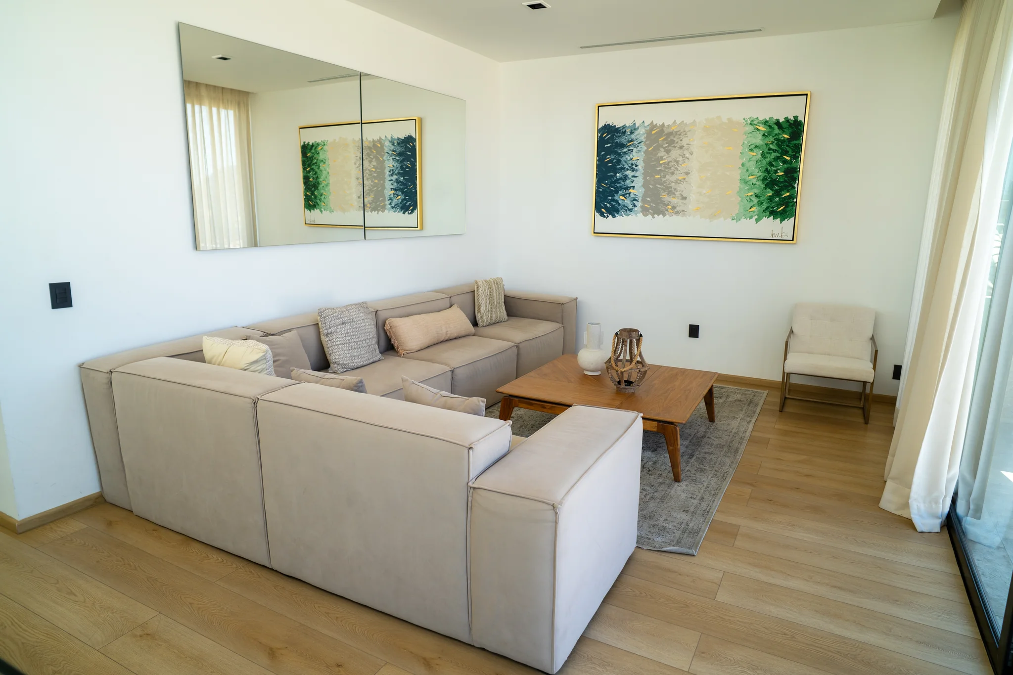 Gallery photo 25
